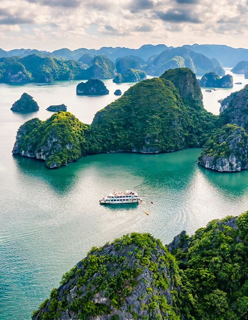 Uitzicht over de Lan Ha-baai in het noorden van Vietnam