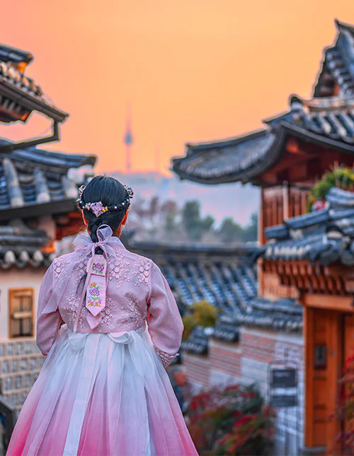 De traditionele wijk Bukchon Hanok Village in Seoel, Zuid-Korea