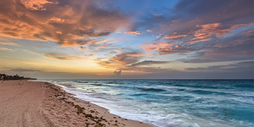Zonsopkomst bij Playa del Carmen