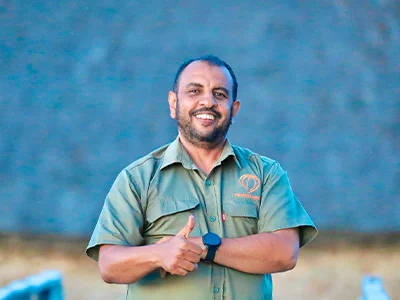 Madeal Simba - safari-gids in Tanzania
