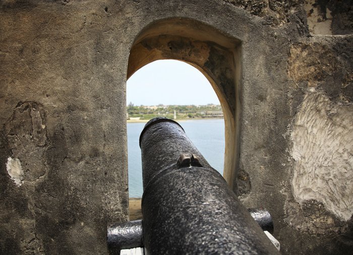 Mombasa City Tour - Kanon in Fort Jesus