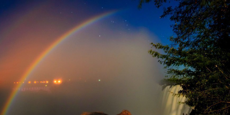 Moonbow