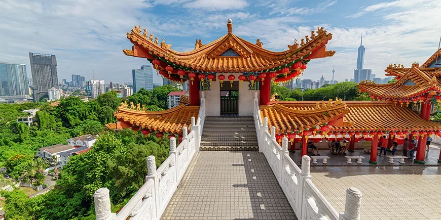Uitzicht op Kuala Lumpur vanaf de Thean Hou-tempel