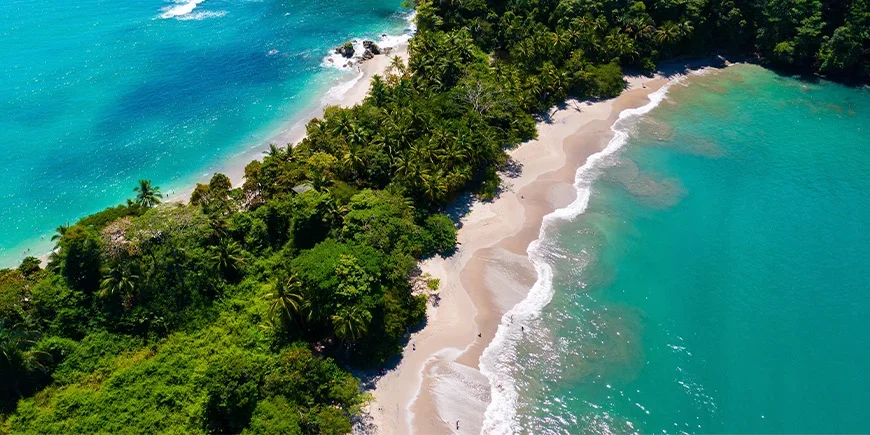 Strand van Manuel Antonio in het nationaal park