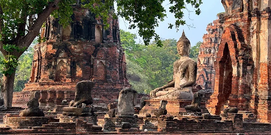 De ruïnes van Ayutthaya in Thailand