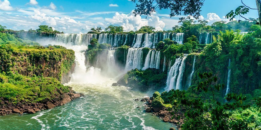 De watervallen van Iguazu gezien vanaf de Argentijnse kant