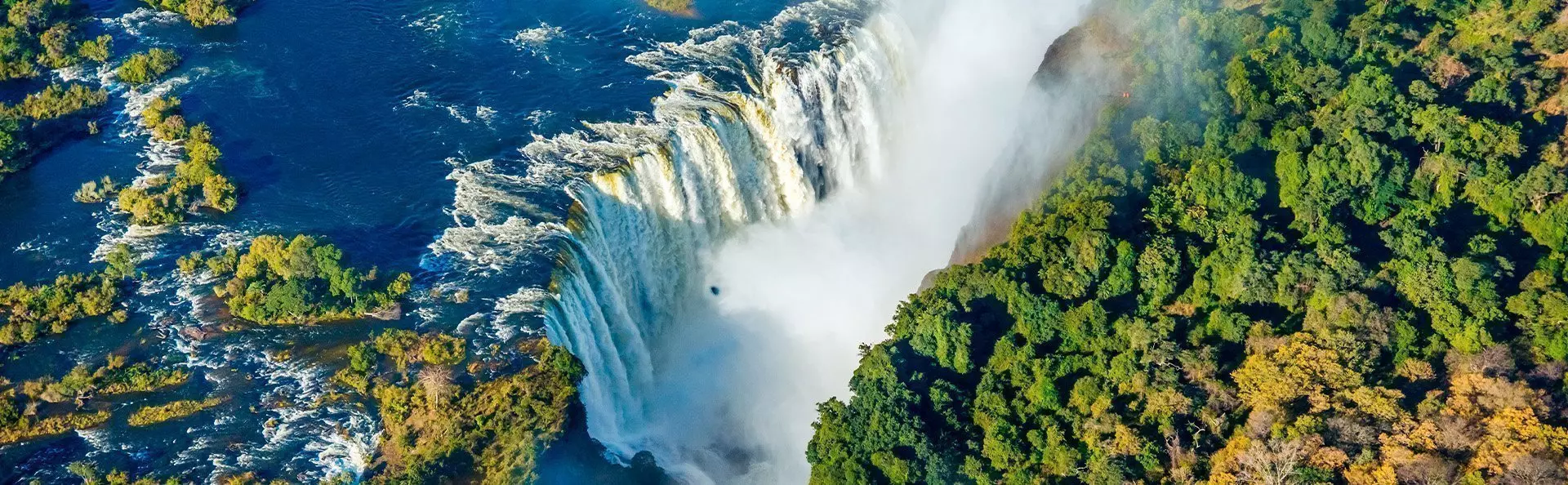 Victoria Falls in Zambia van bovenaf gezien